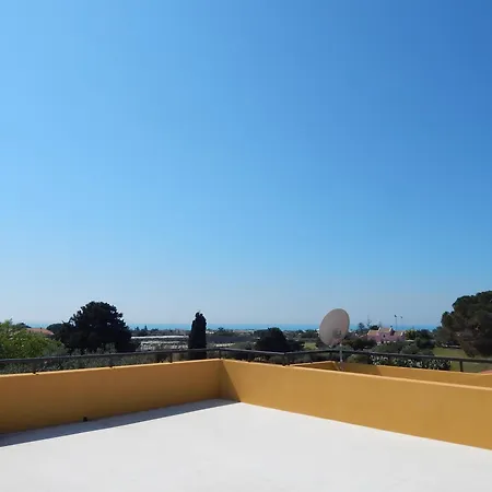 Nocleg ze śniadaniem Turtle Island 3*