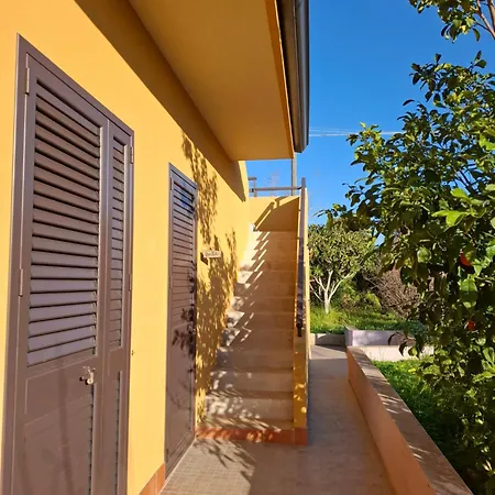 Nocleg ze śniadaniem Turtle Island 3*